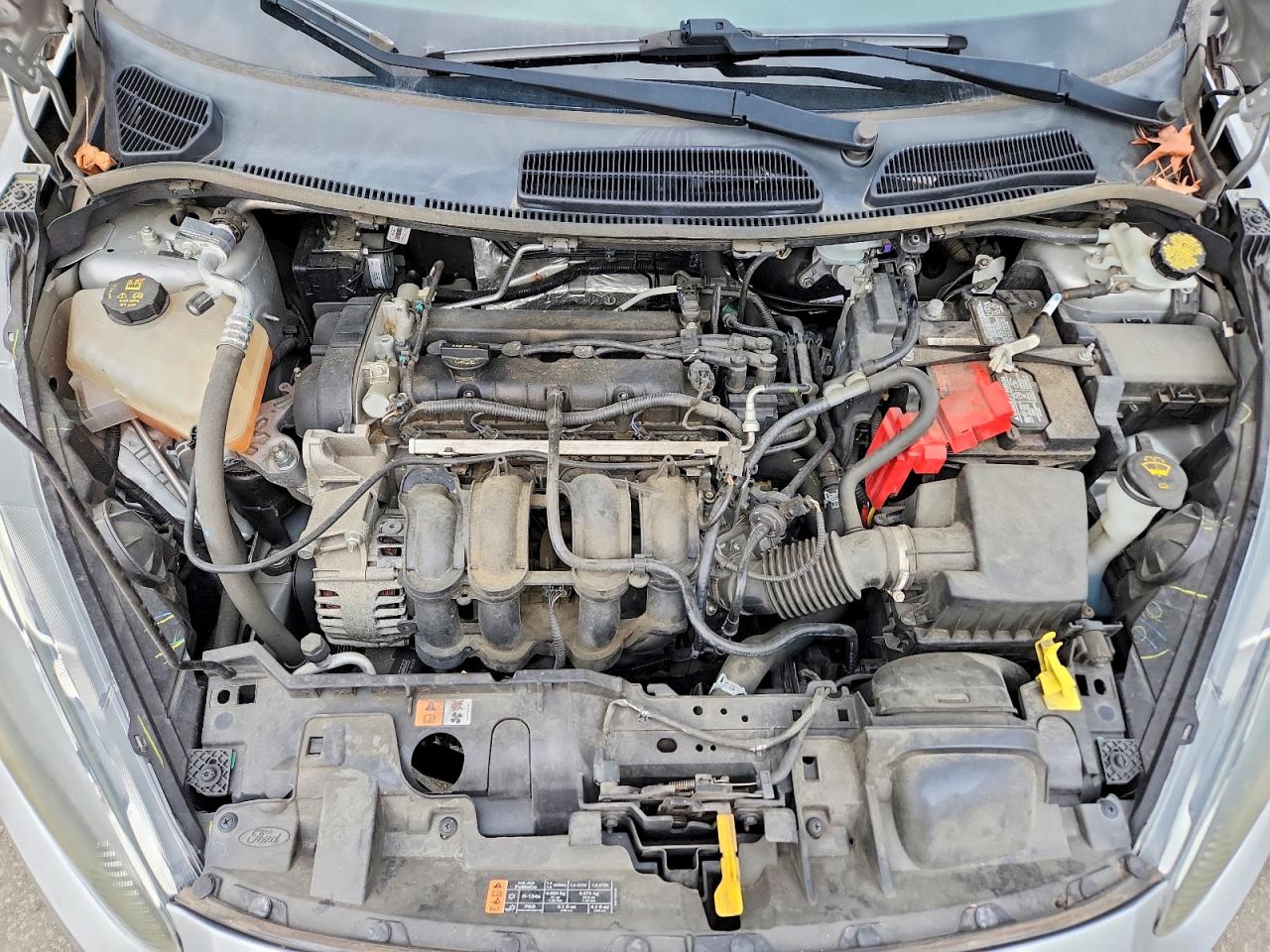 2018 FORD FIESTA SE photo 21