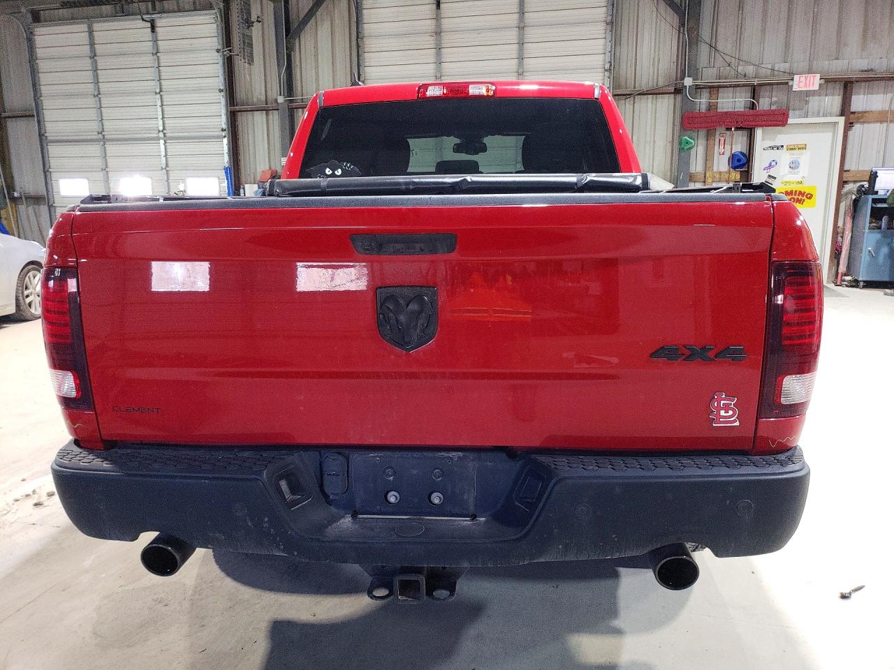 2022 RAM 1500 CLASSIC SLT photo 16