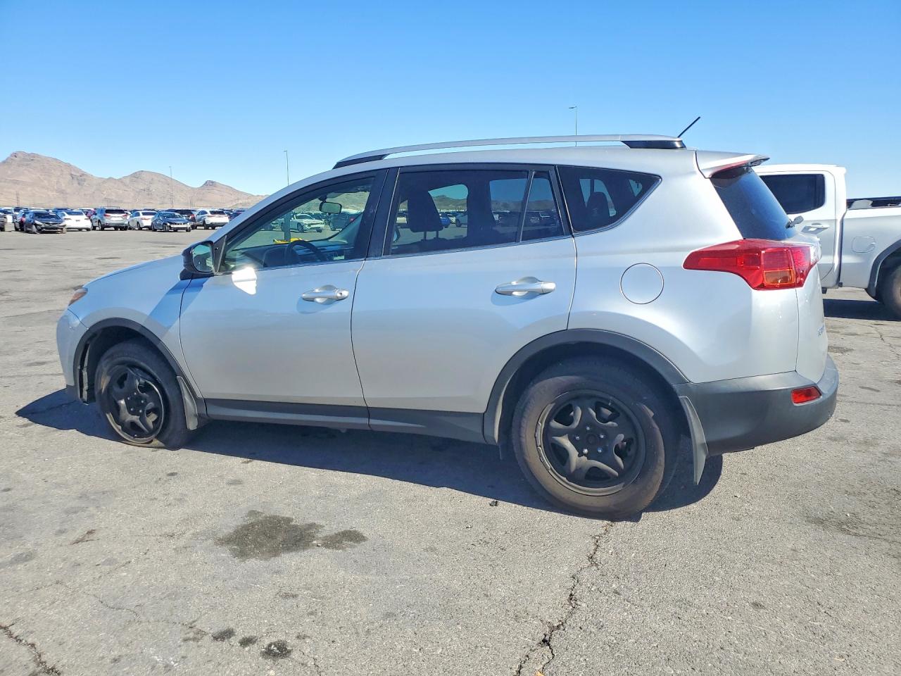 2015 TOYOTA RAV4 LE photo 2