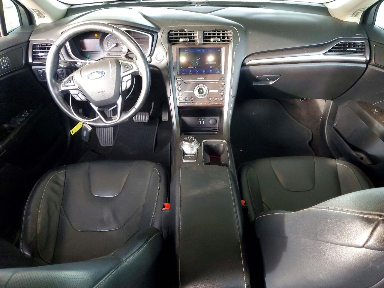 2019 FORD FUSION TITANIUM photo 8