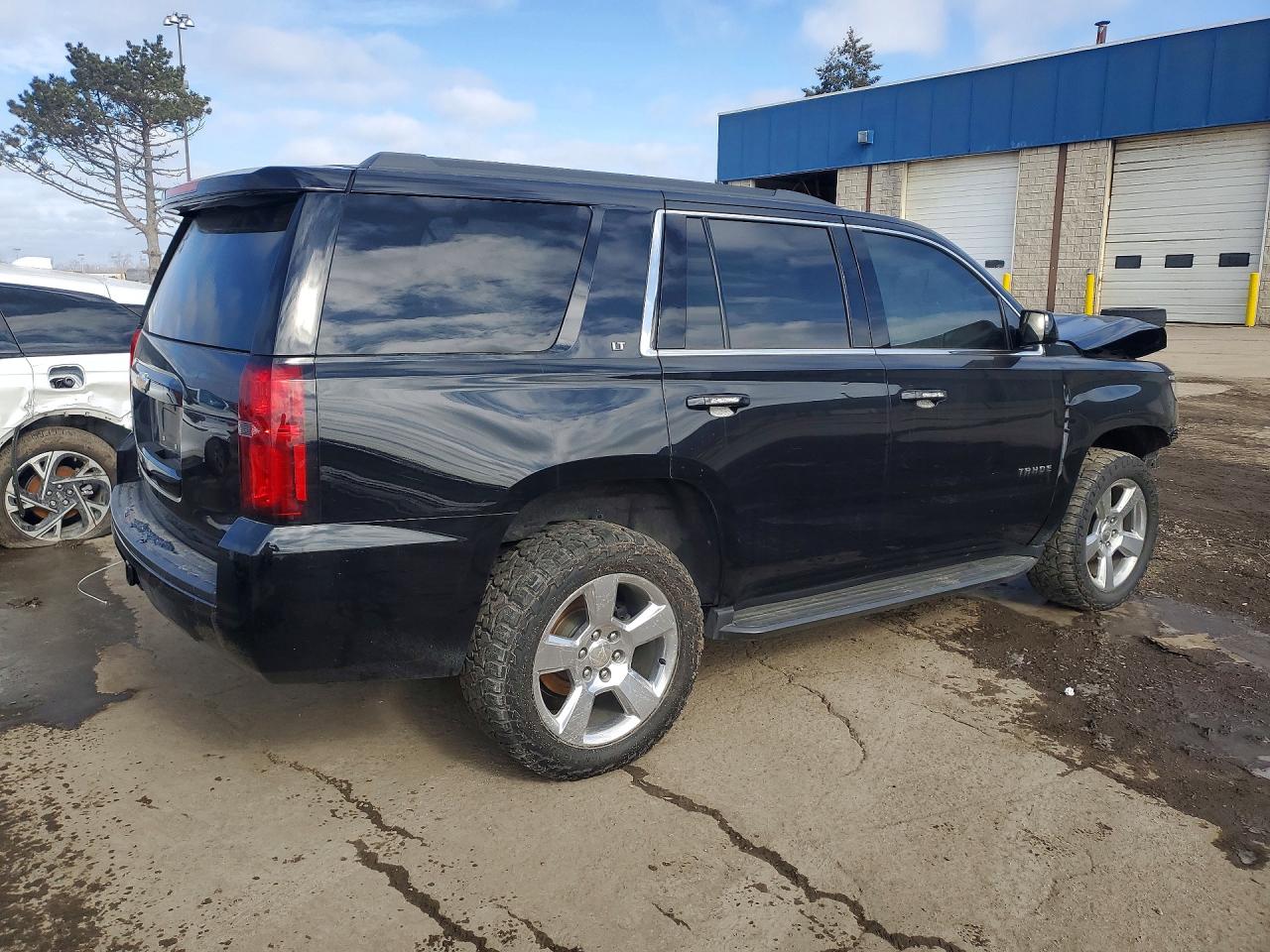2020 CHEVROLET TAHOE K1500 LT photo 3