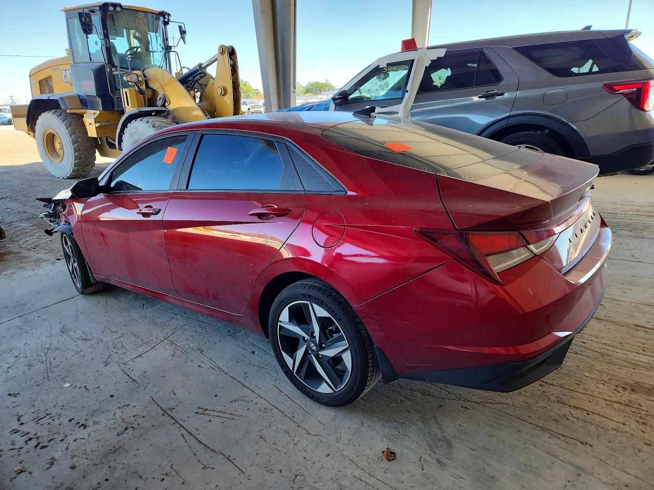 2023 HYUNDAI ELANTRA SEL photo 2