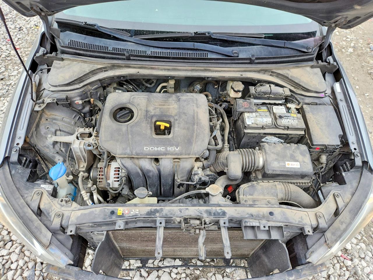 2018 HYUNDAI ELANTRA SEL photo 11