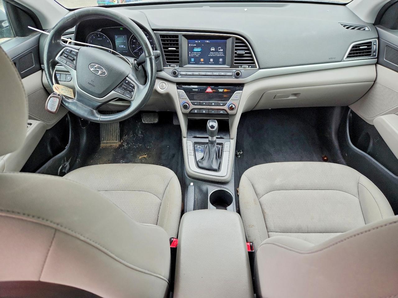 2018 HYUNDAI ELANTRA SEL photo 8
