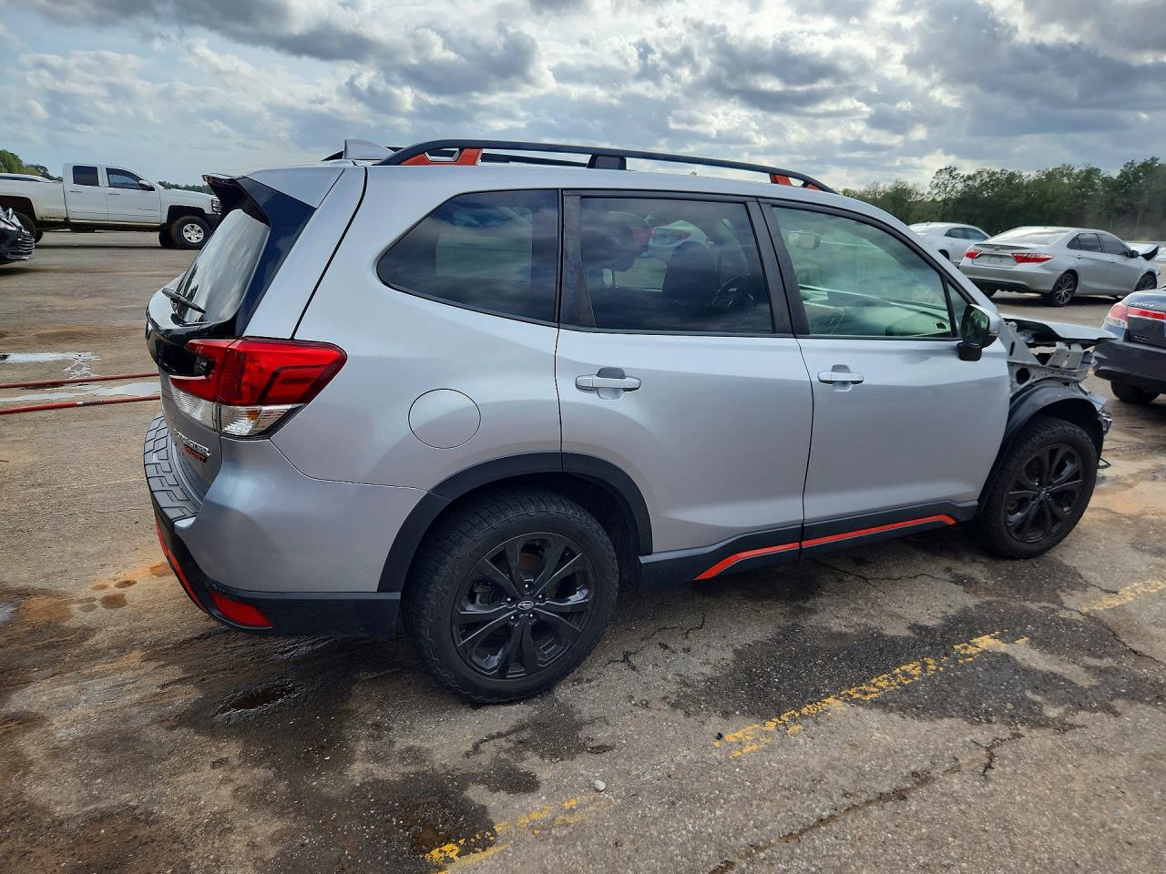 2021 SUBARU FORESTER SPORT photo 3