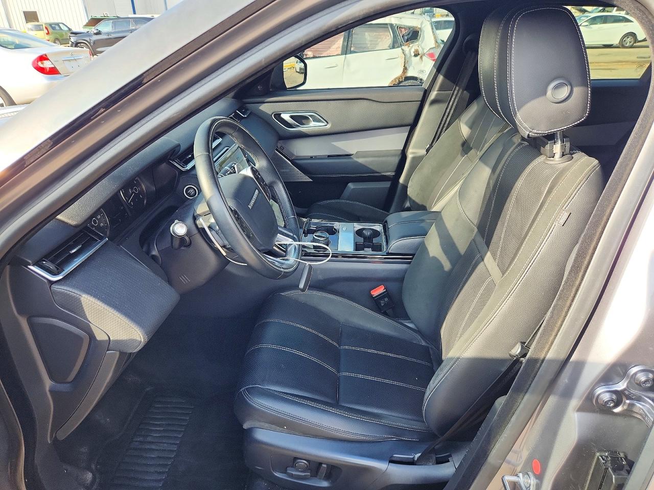 2020 LAND ROVER RANGE ROVER VELAR R-DYNAMIC S photo 13
