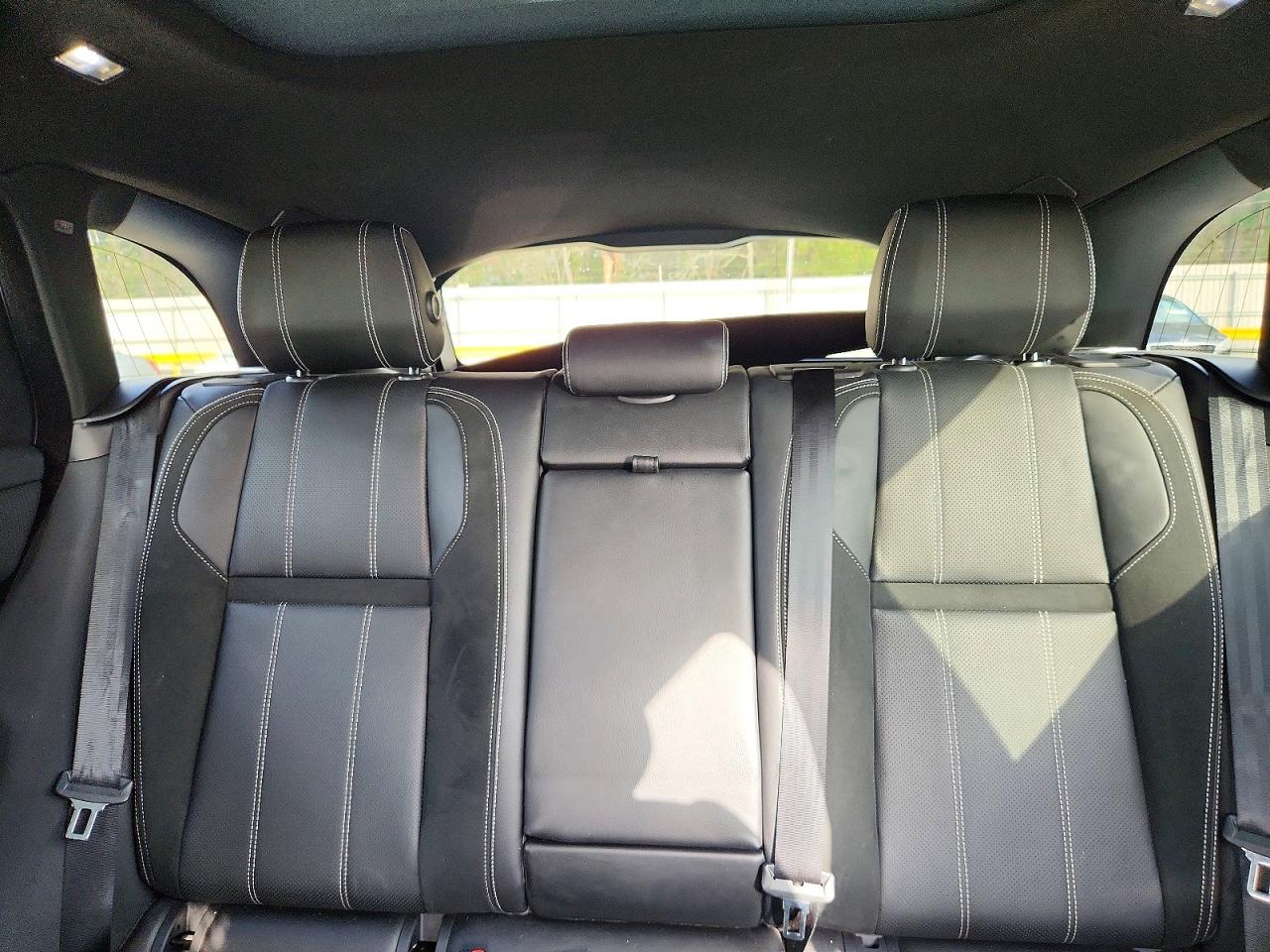 2020 LAND ROVER RANGE ROVER VELAR R-DYNAMIC S photo 19