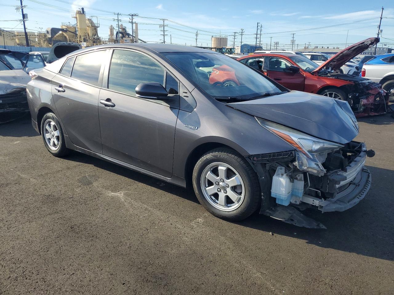 2016 TOYOTA PRIUS photo 4