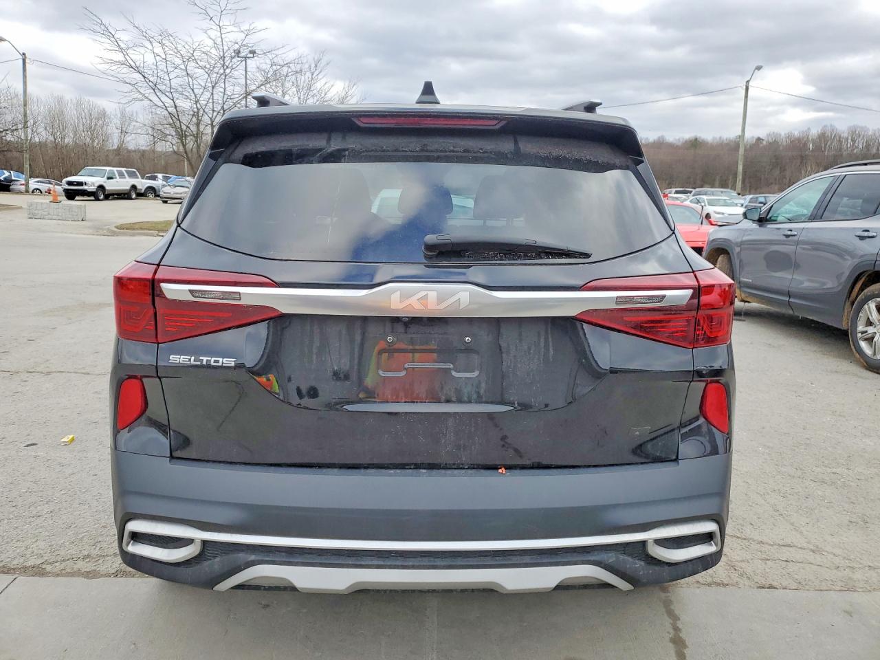 2023 KIA SELTOS SX photo 11