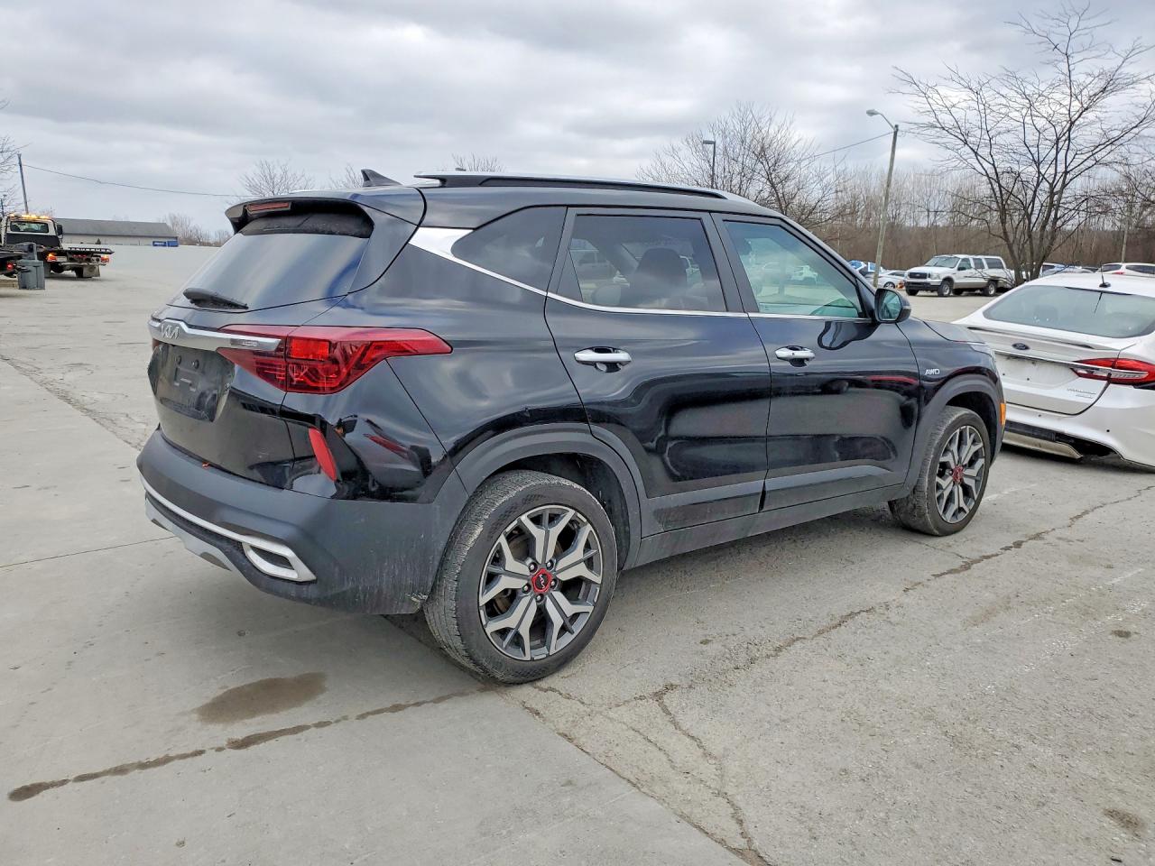 2023 KIA SELTOS SX photo 5