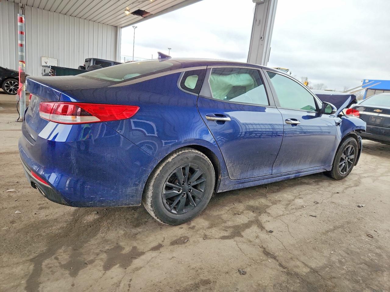2016 KIA OPTIMA LX photo 5