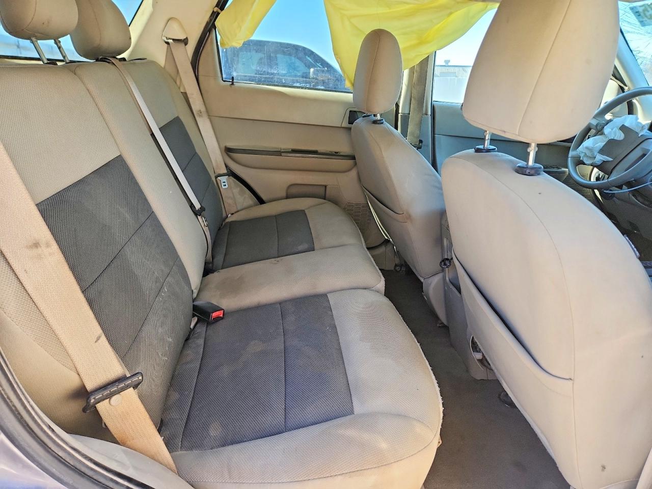 2008 FORD ESCAPE XLT photo 21
