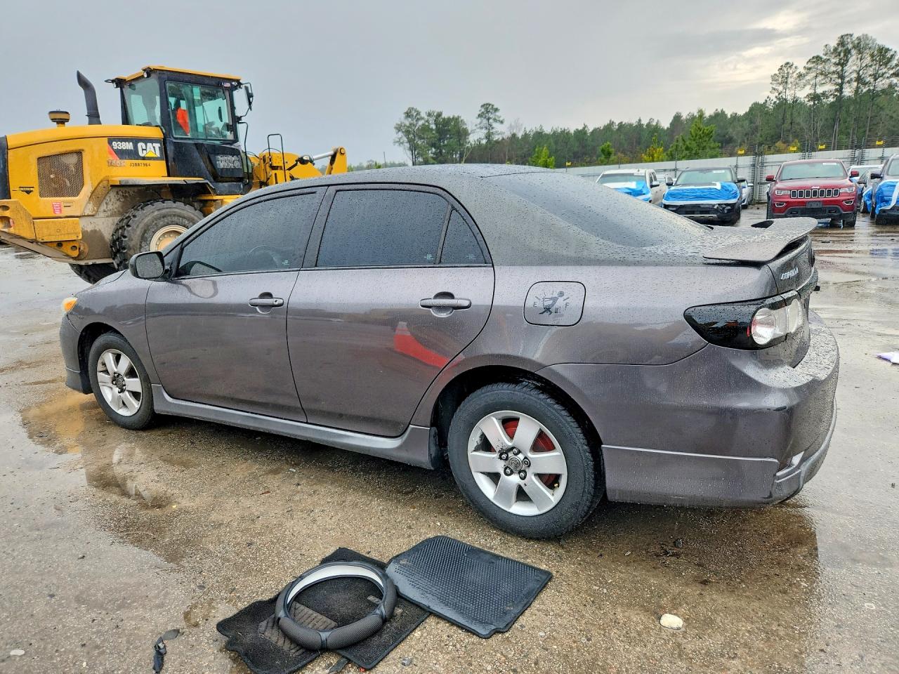 2012 TOYOTA COROLLA S photo 2