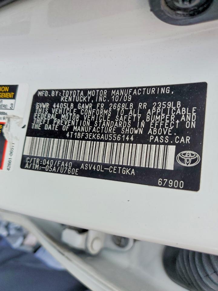 2010 TOYOTA CAMRY XLE photo 23