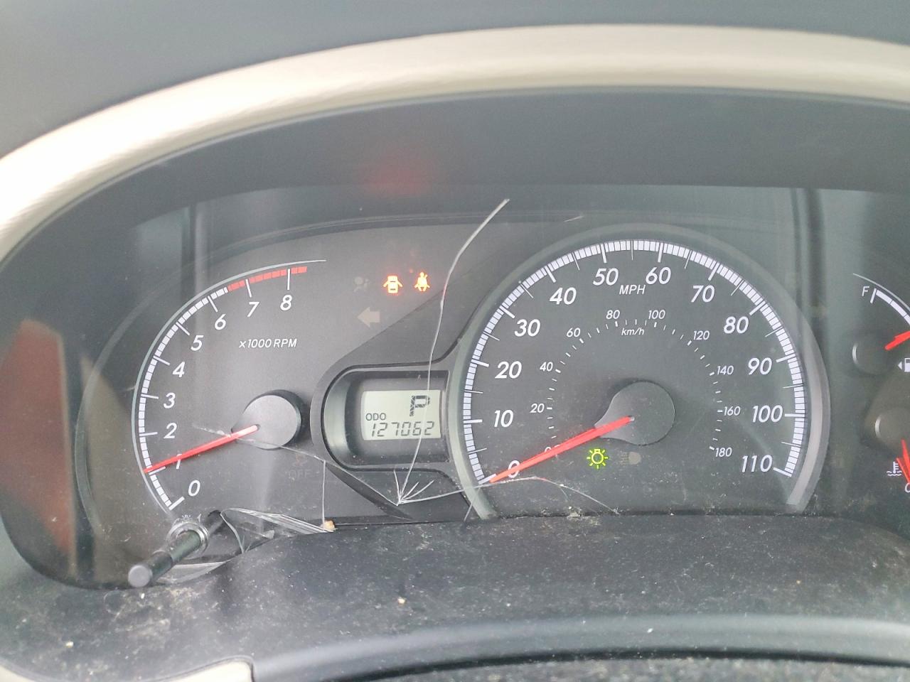 2014 TOYOTA SIENNA LE 8-PASSENGER photo 9