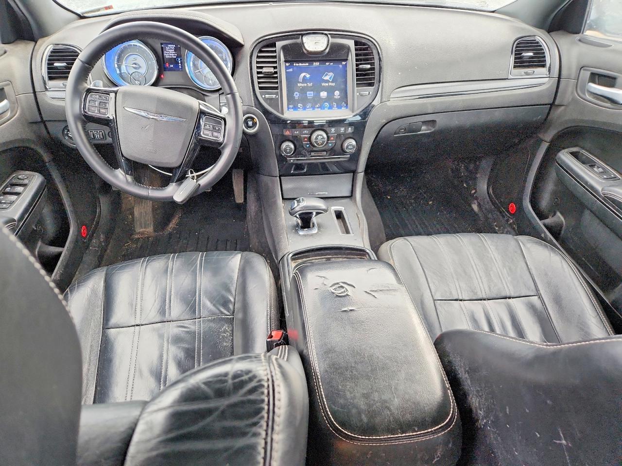 2014 CHRYSLER 300 S photo 22