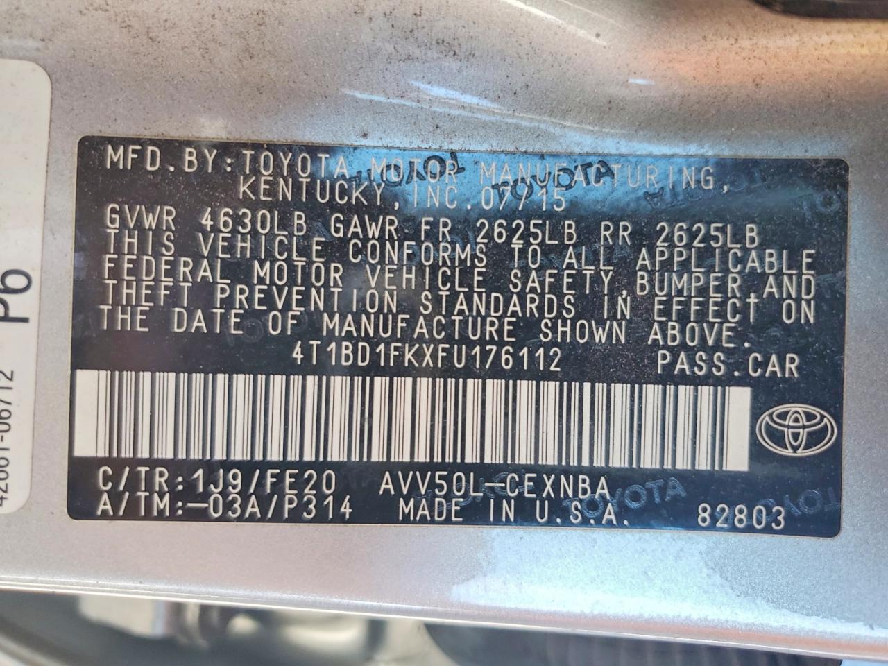 2015 TOYOTA CAMRY HYBRID photo 12