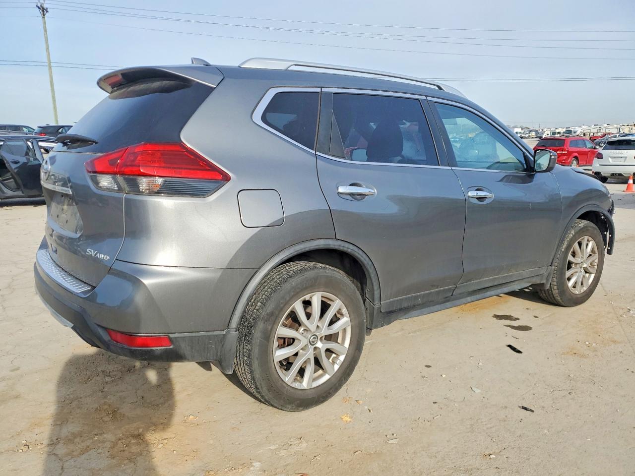 2017 NISSAN ROGUE SV photo 7