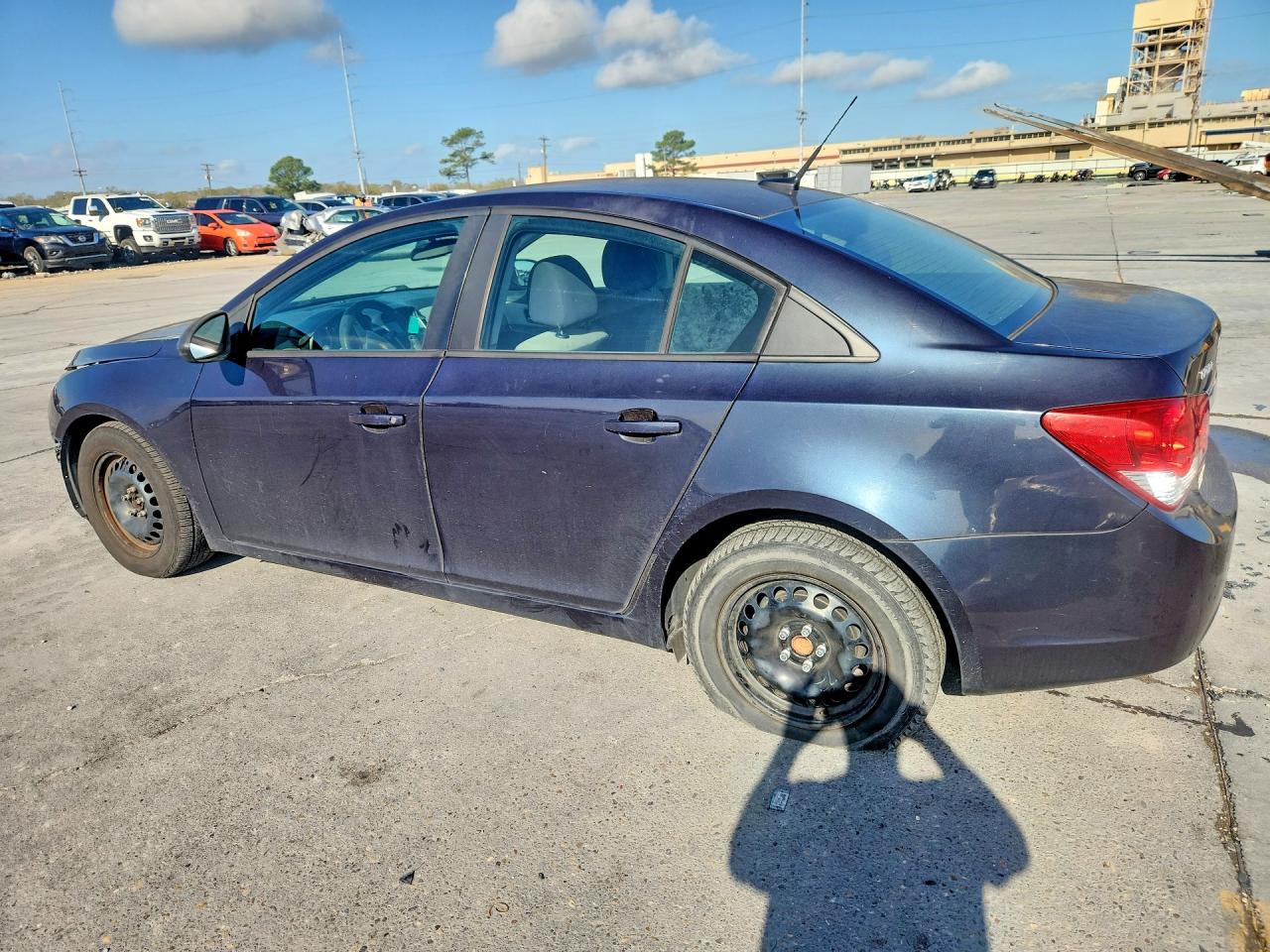 2014 CHEVROLET CRUZE LS photo 2