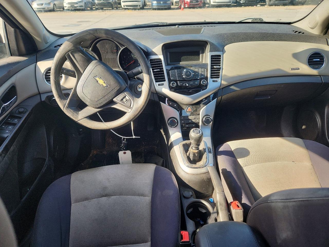 2014 CHEVROLET CRUZE LS photo 8