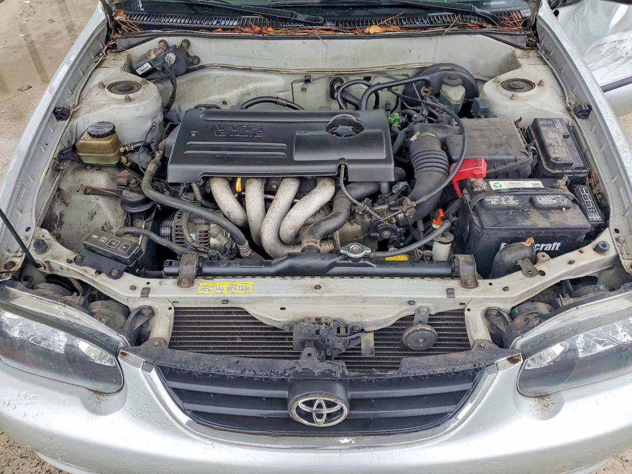 2001 TOYOTA COROLLA CE photo 11