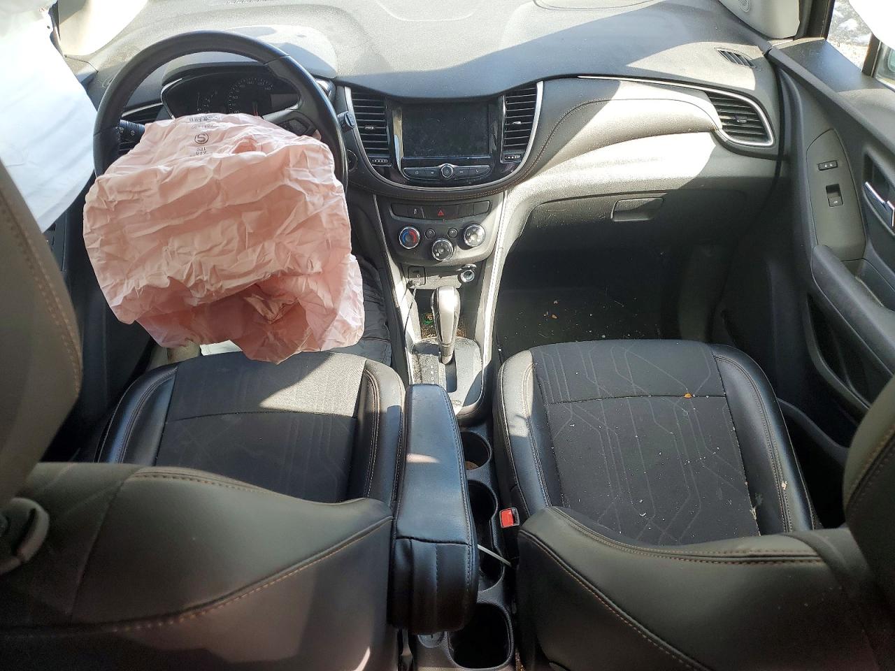 2020 CHEVROLET TRAX 1LT photo 22