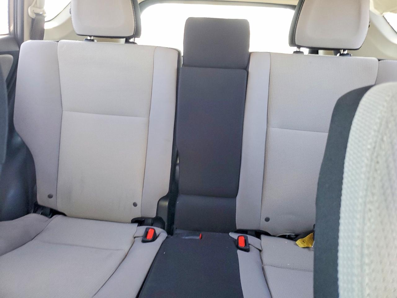 2018 TOYOTA RAV4 ADVENTURE photo 19