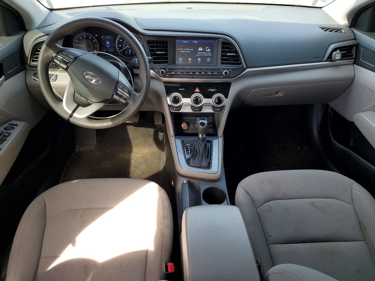 2019 HYUNDAI ELANTRA SEL photo 15
