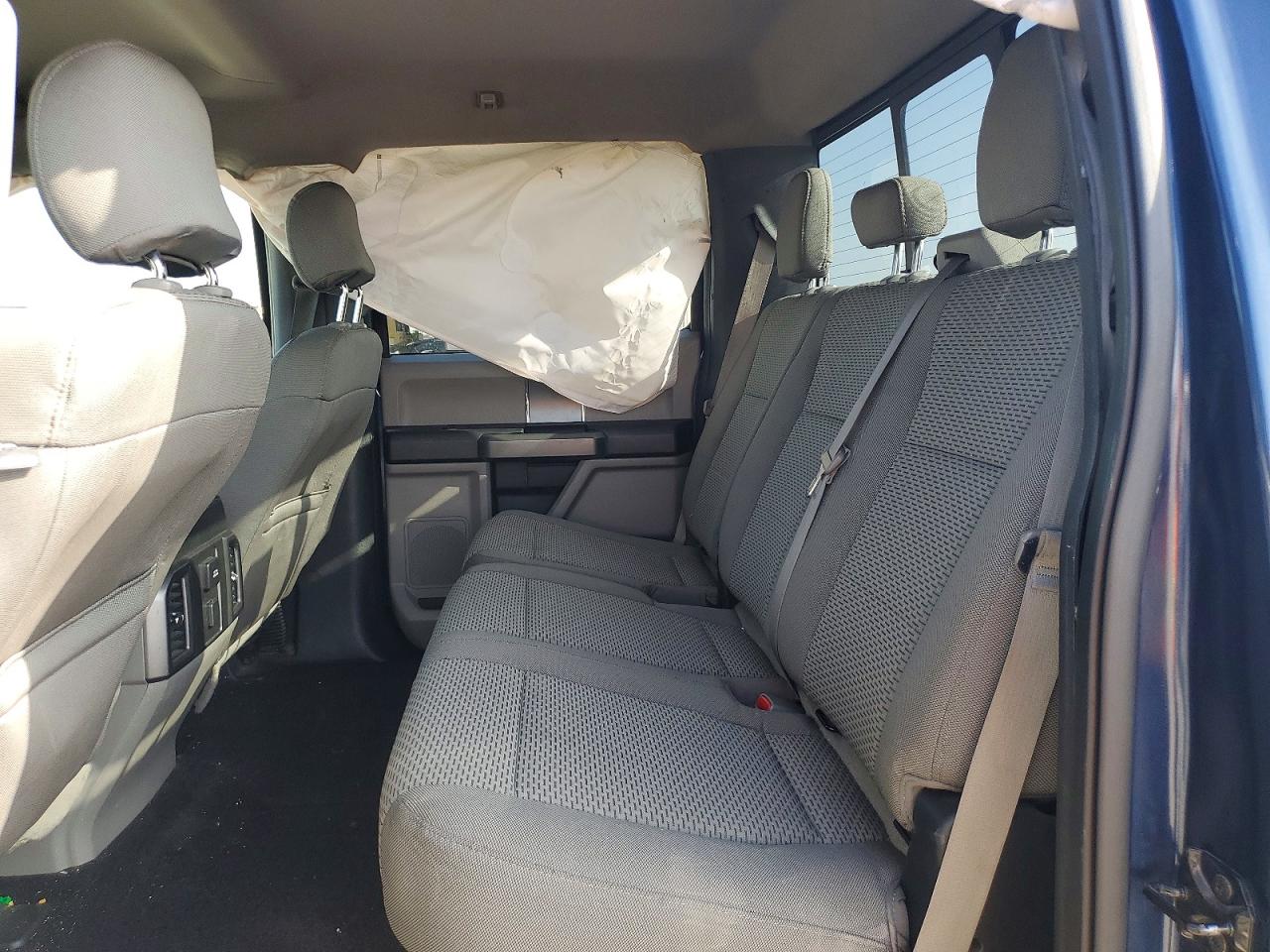 2015 FORD F150 SUPERCREW photo 28