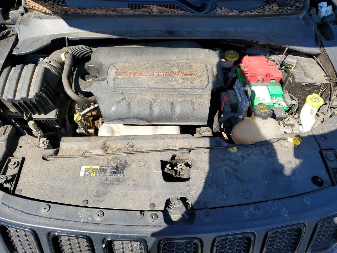 2019 JEEP COMPASS LATITUDE photo 23