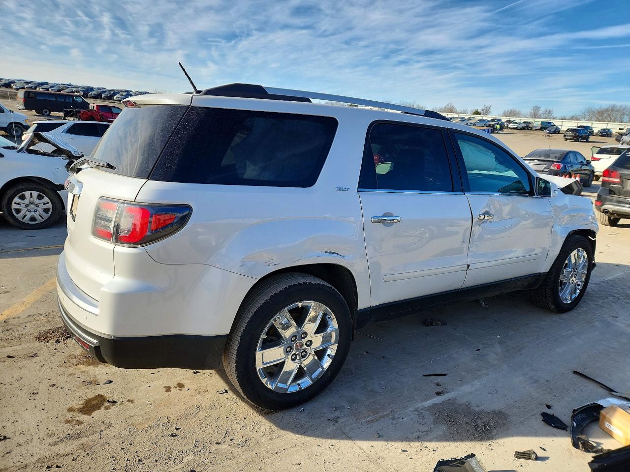 2017 GMC ACADIA LIMITED SLT-2 photo 3