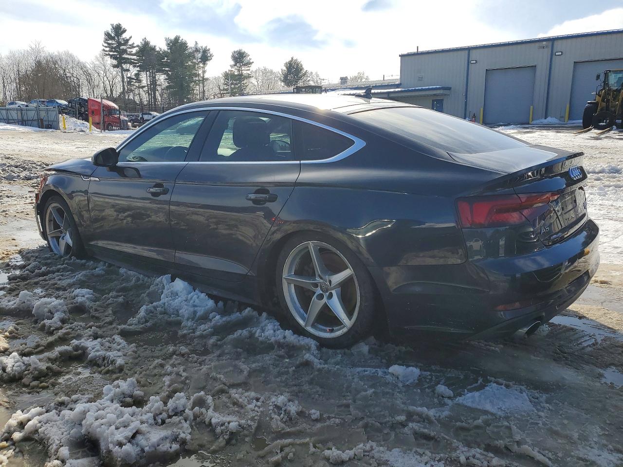 2018 AUDI A5 PREMIUM PLUS S-LINE photo 2