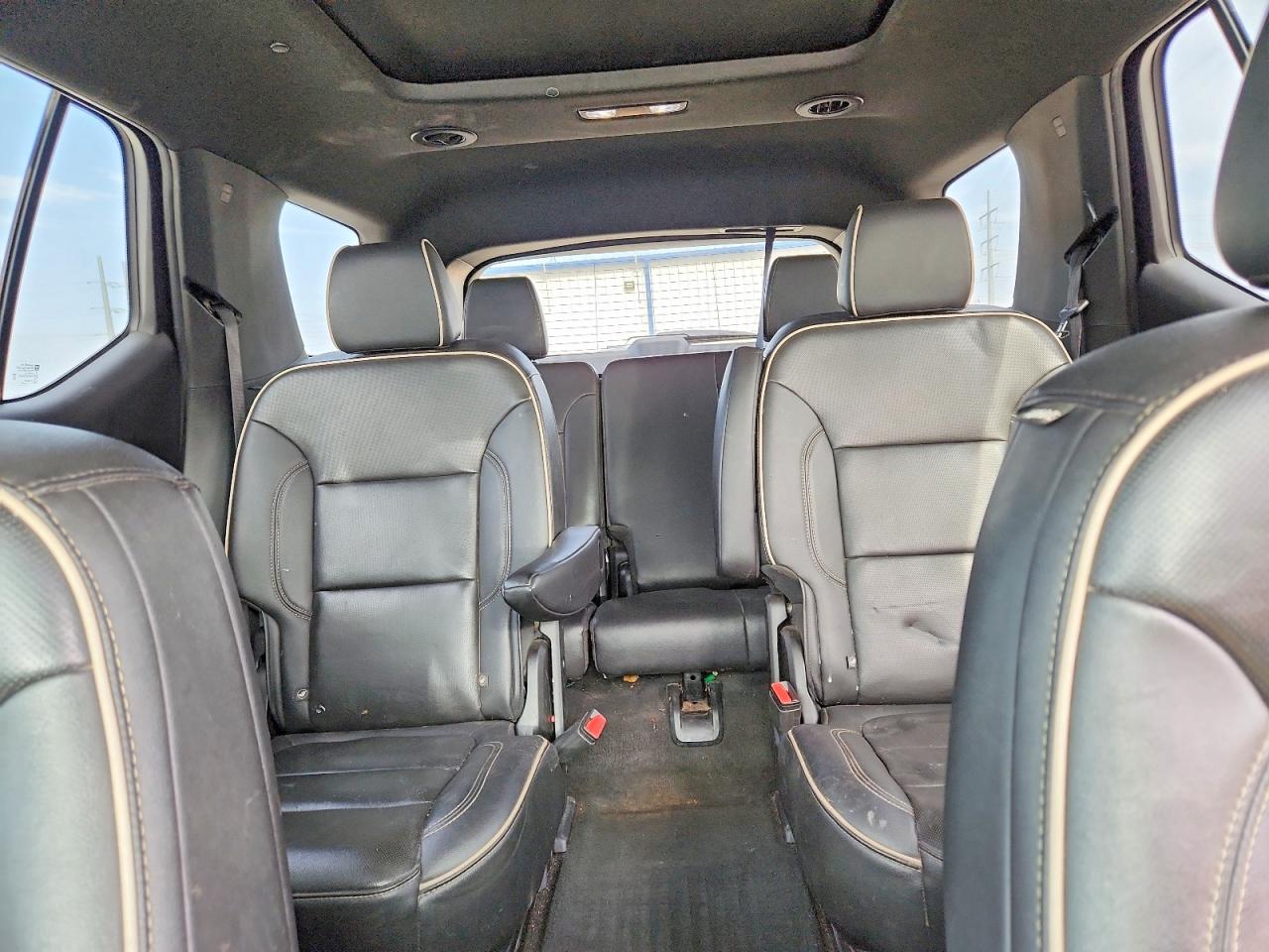 2023 CHEVROLET TRAVERSE PREMIER photo 19
