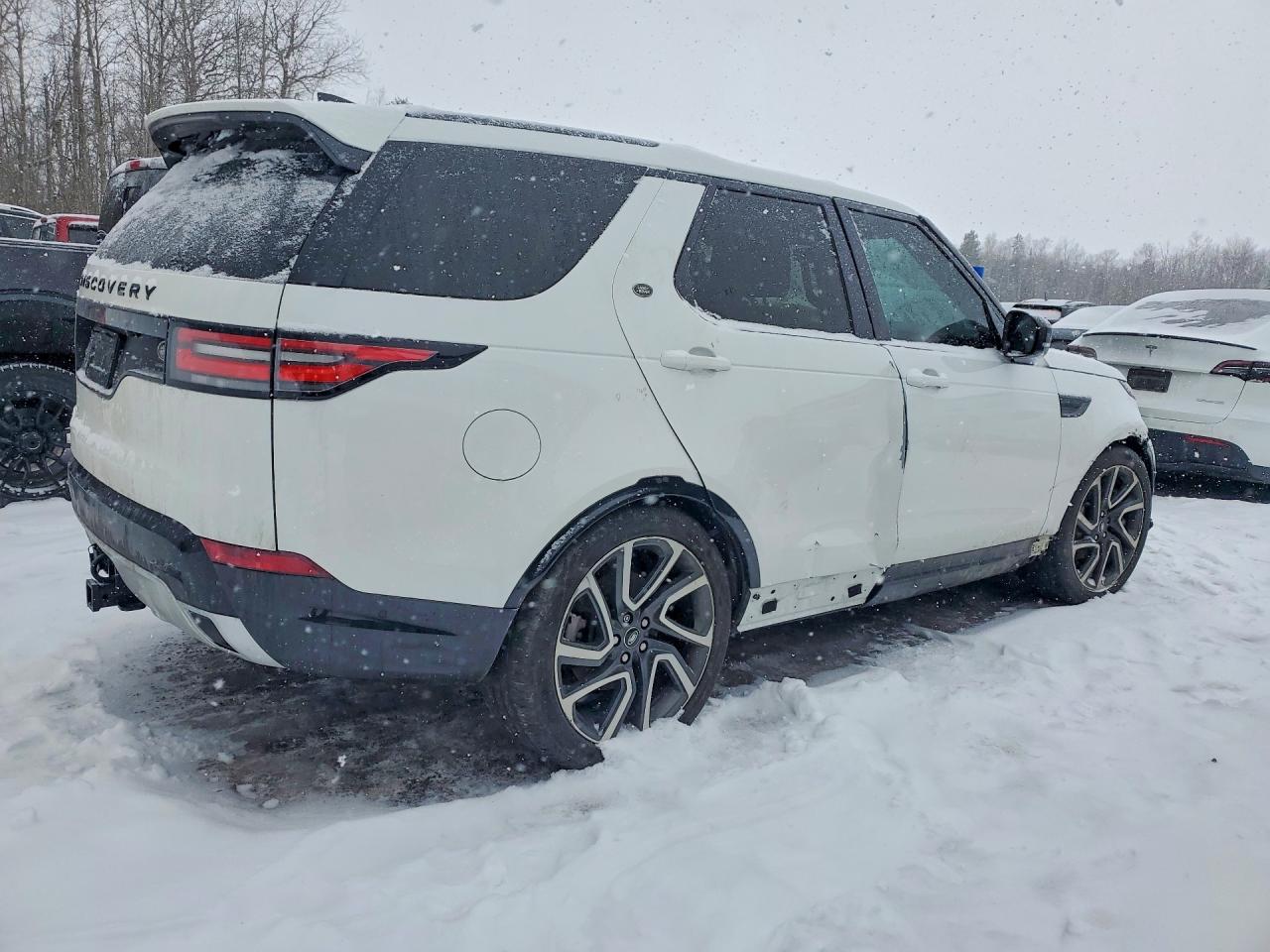 2019 LAND ROVER DISCOVERY HSE LUXURY photo 3