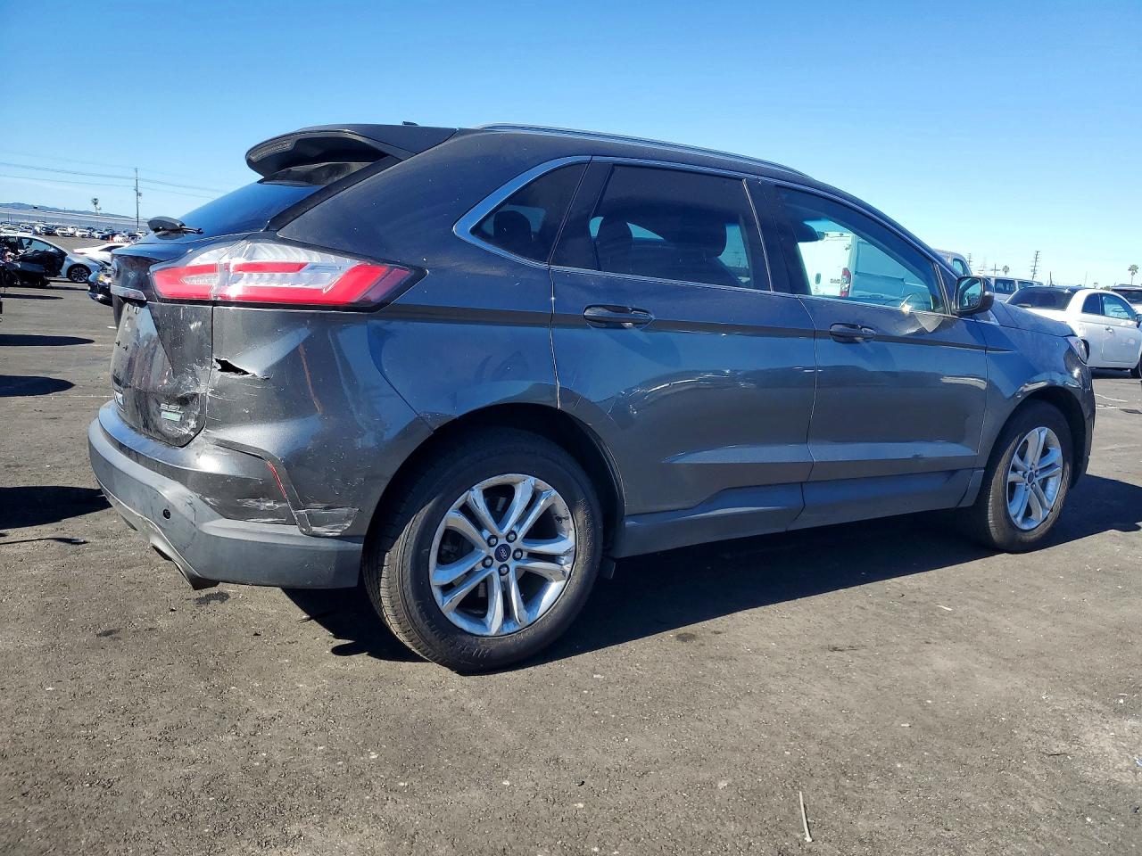 2019 FORD EDGE SEL photo 3