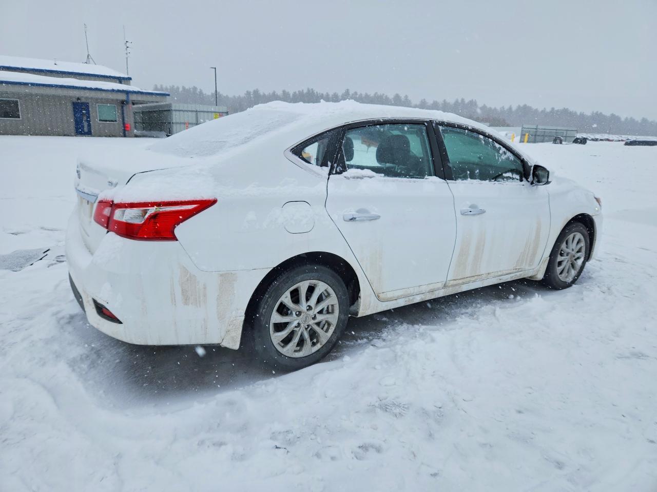 2019 NISSAN SENTRA S photo 5