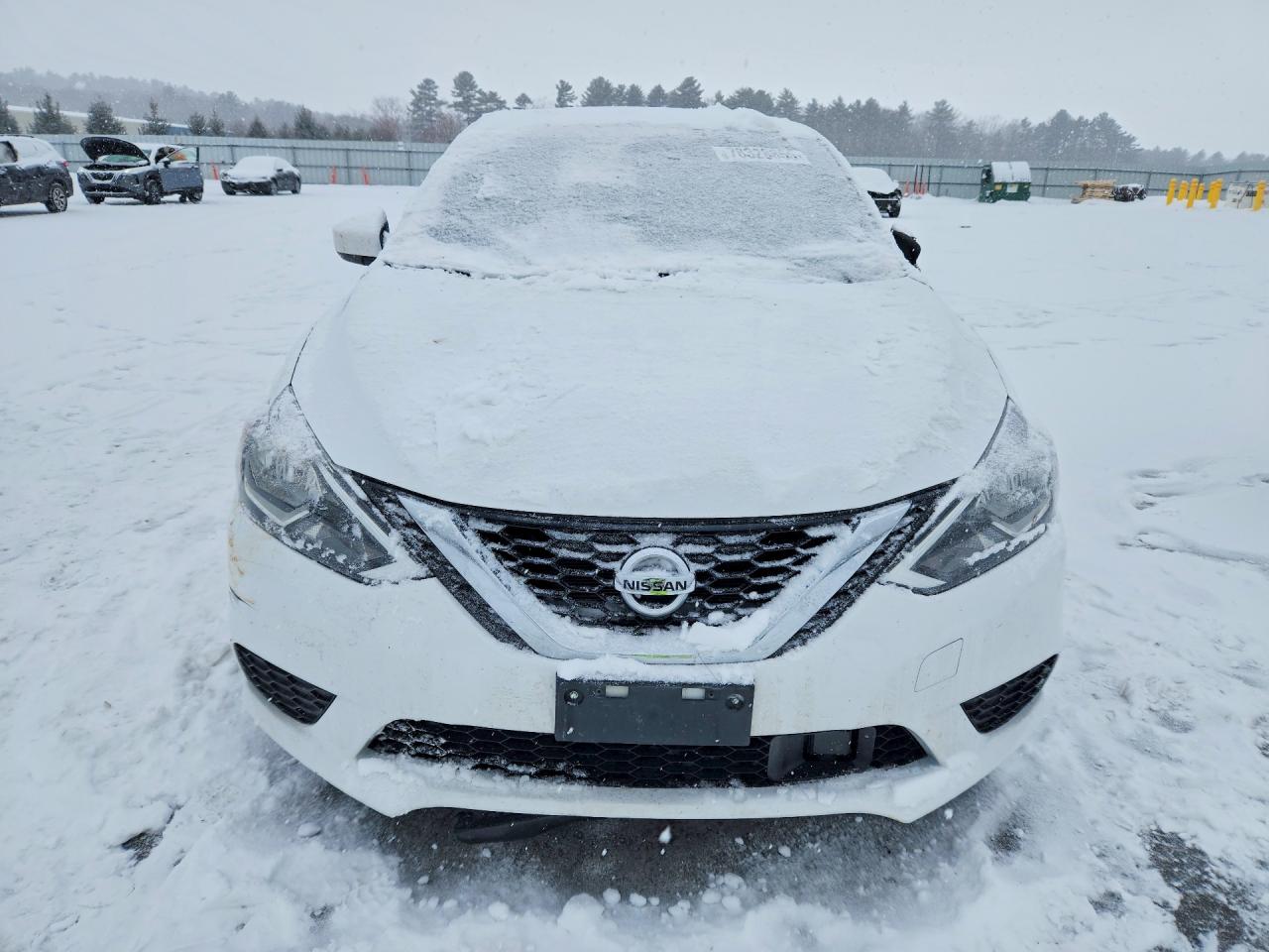 2019 NISSAN SENTRA S photo 9