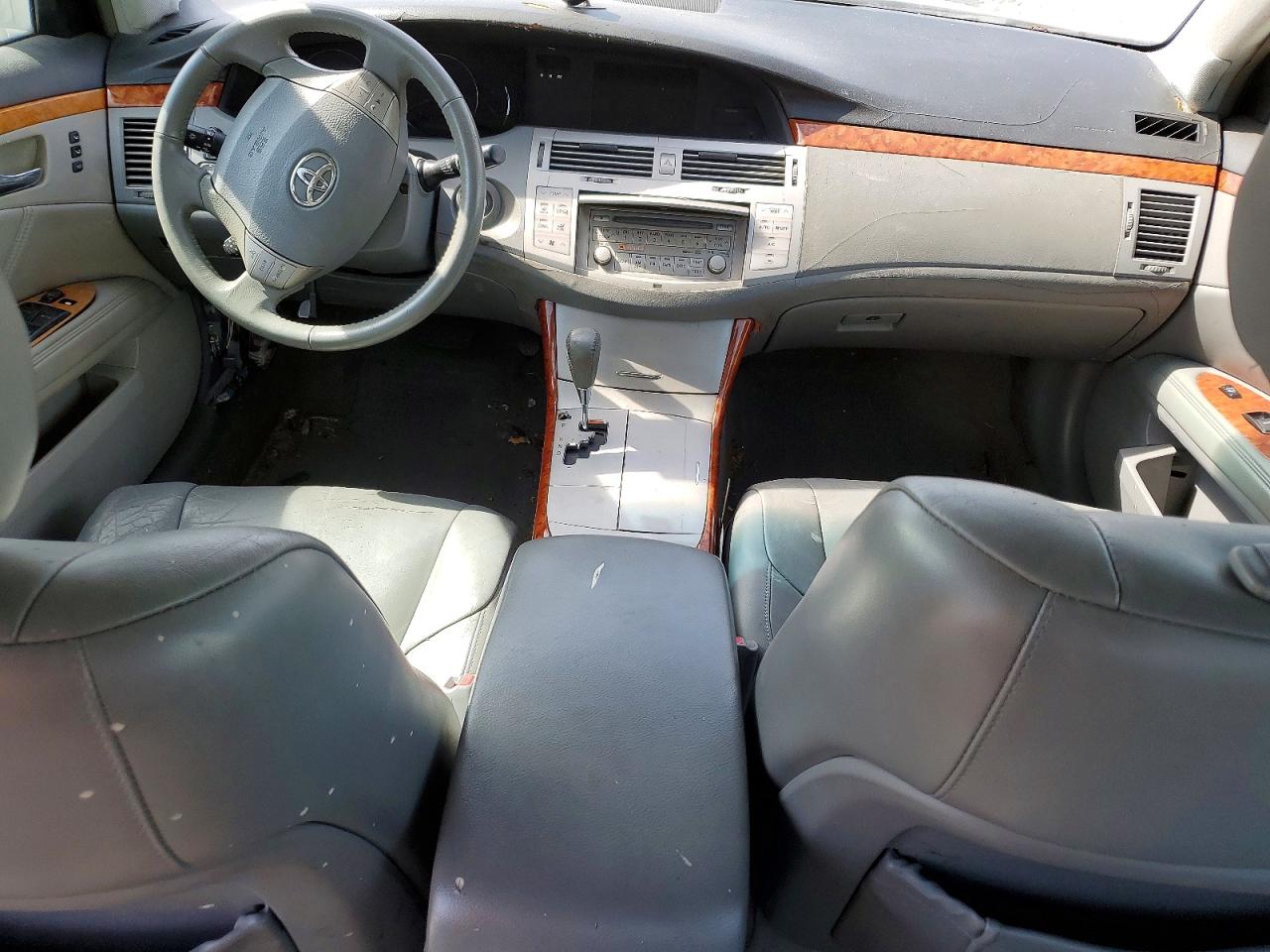 2006 TOYOTA AVALON XL photo 15
