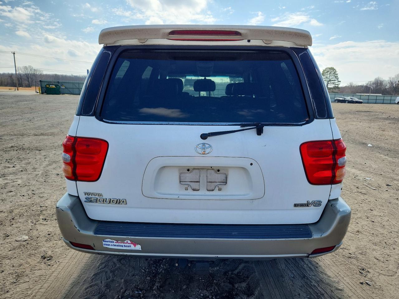 2004 TOYOTA SEQUOIA photo 6