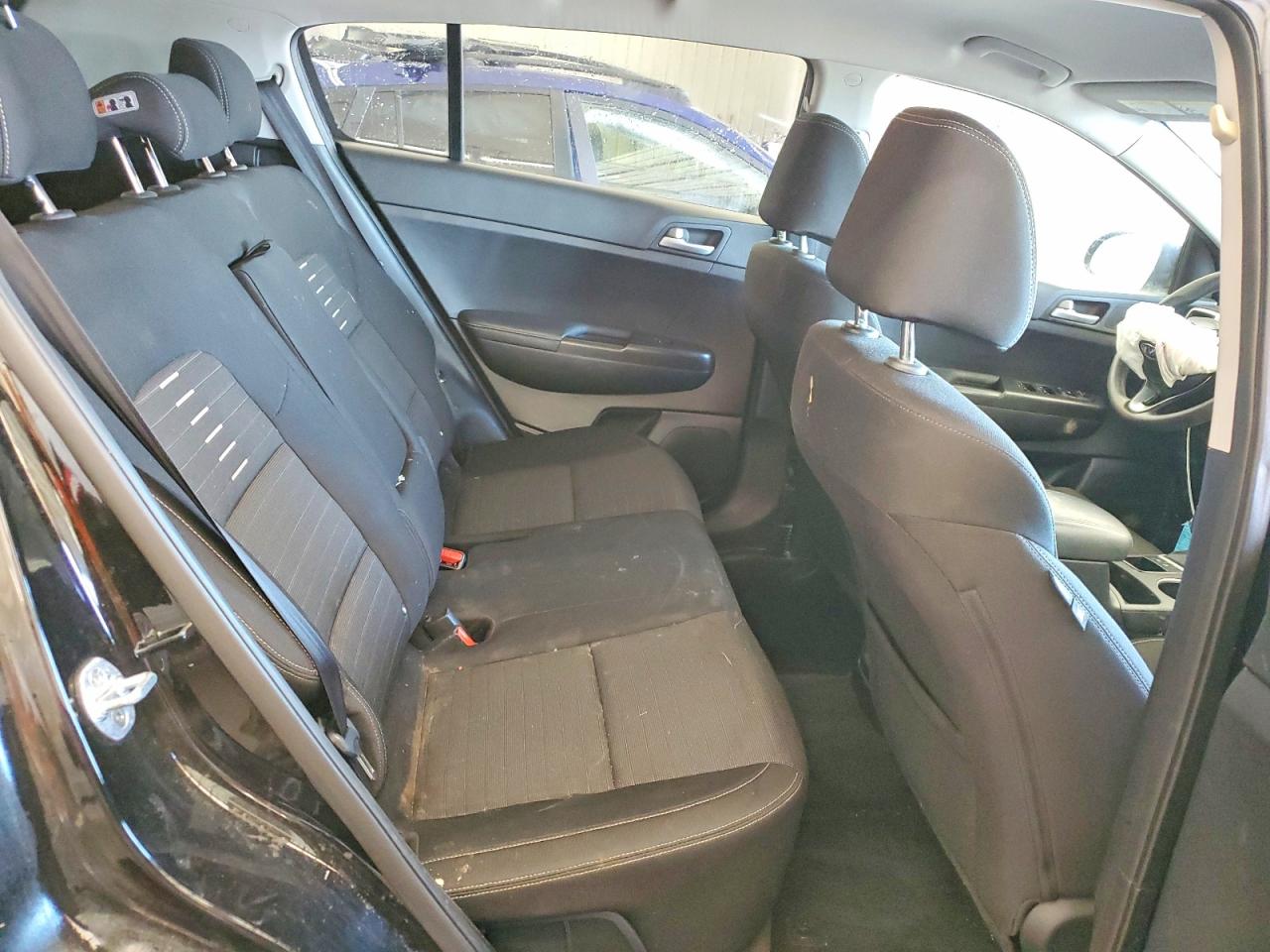 2017 KIA SPORTAGE LX photo 11