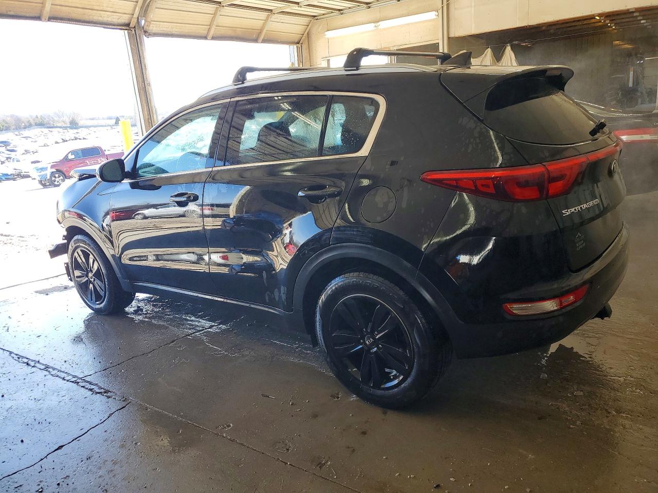 2017 KIA SPORTAGE LX photo 2