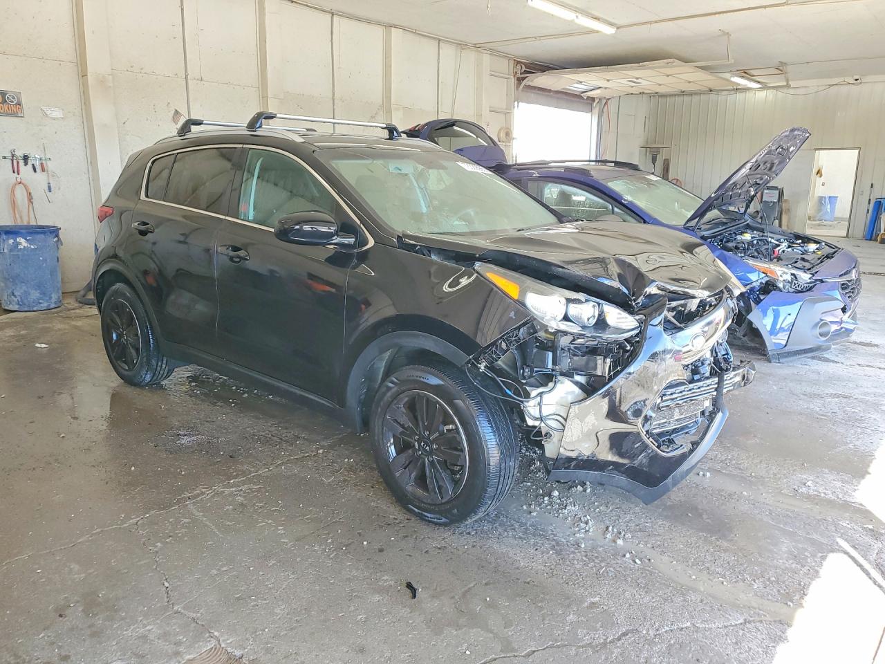 2017 KIA SPORTAGE LX photo 4