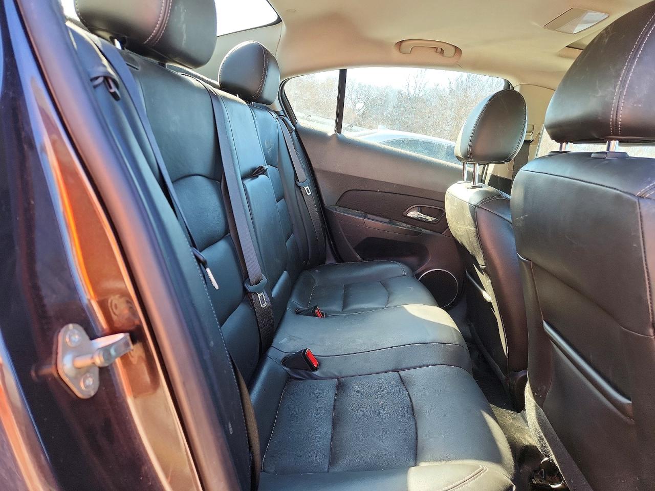 2014 CHEVROLET CRUZE photo 10