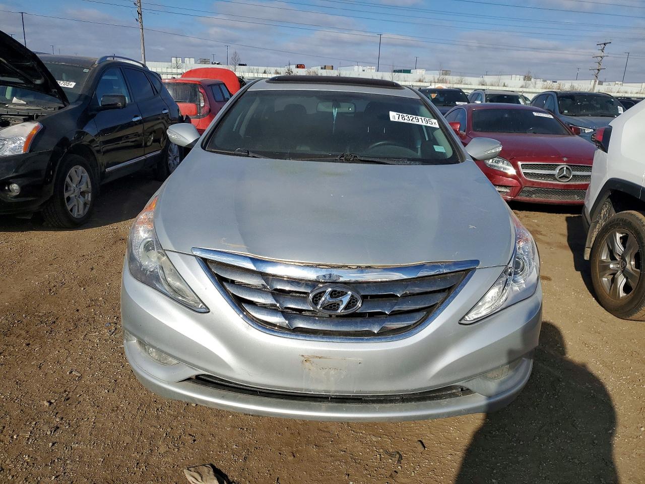 2013 HYUNDAI SONATA SE photo 5