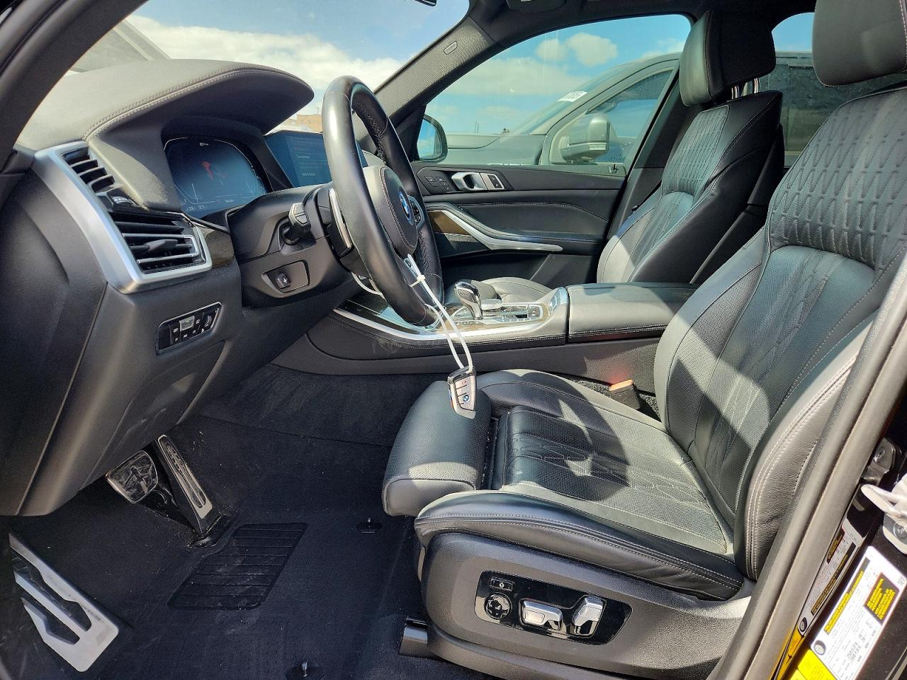 2022 BMW X5 XDRIVE45E photo 13