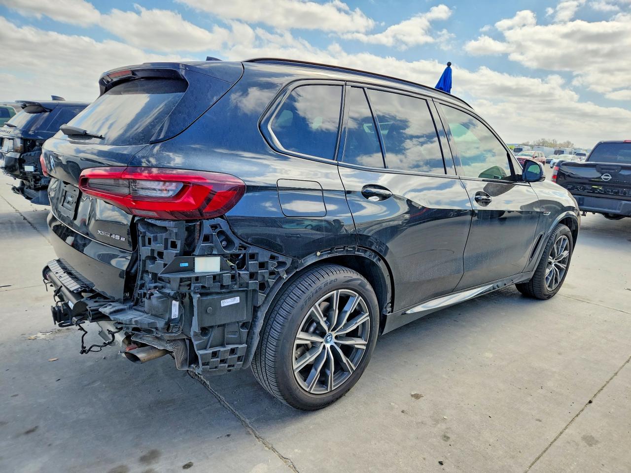 2022 BMW X5 XDRIVE45E photo 5
