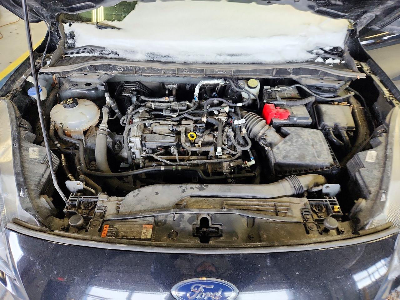 2022 FORD ESCAPE SE photo 23