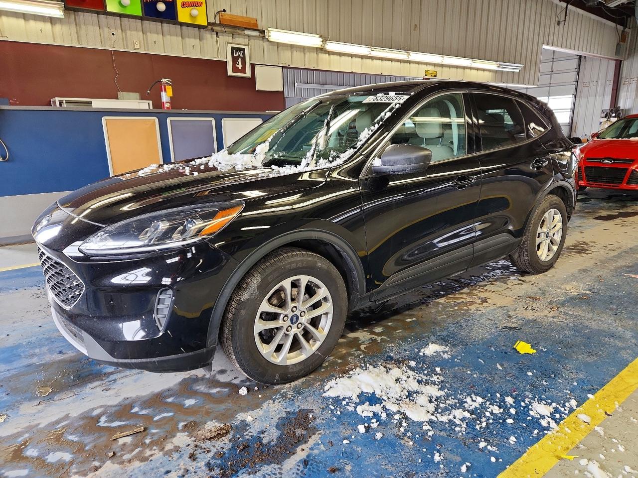 2022 FORD ESCAPE