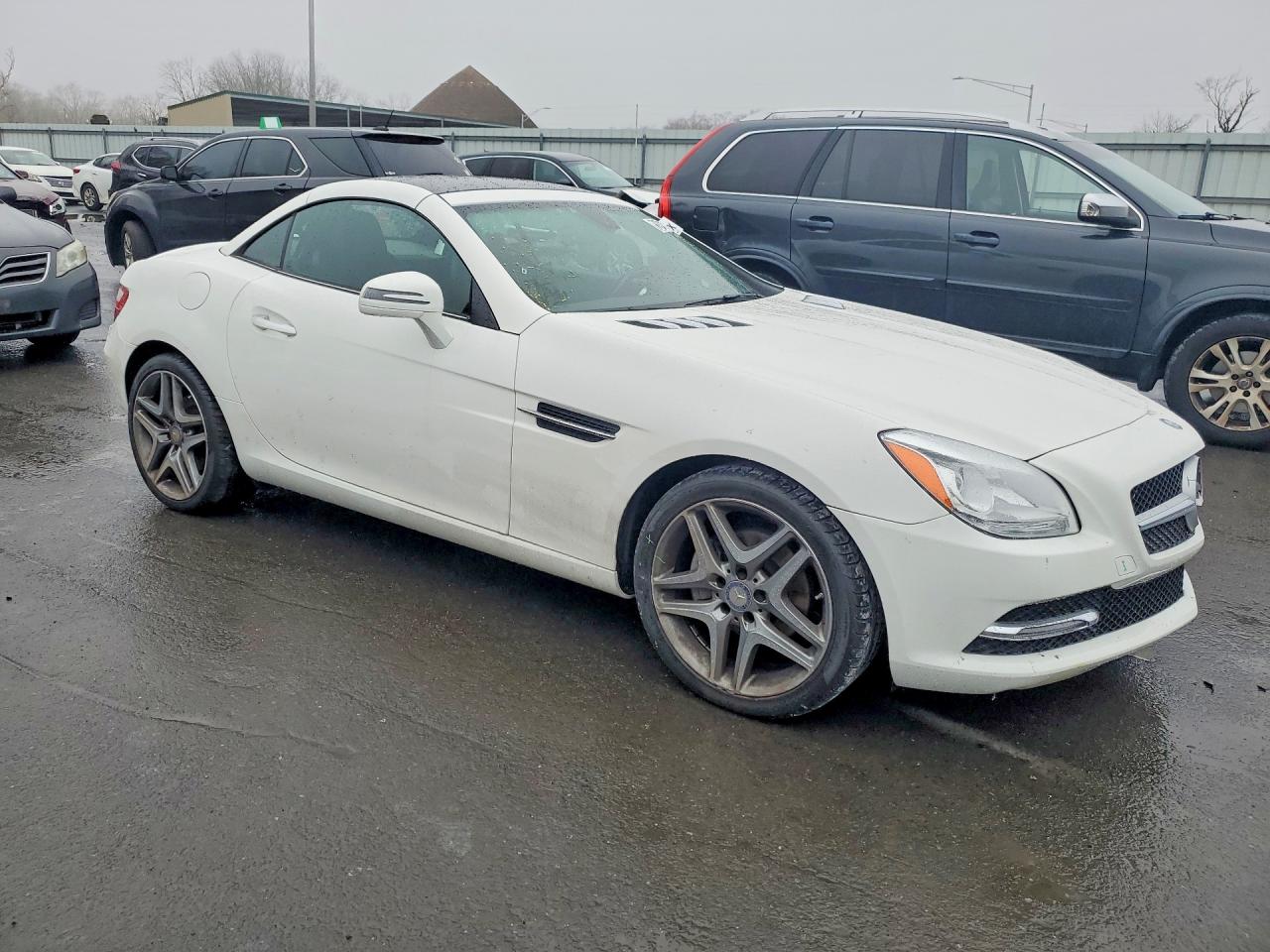 2014 MERCEDES-BENZ SLK 250 photo 7