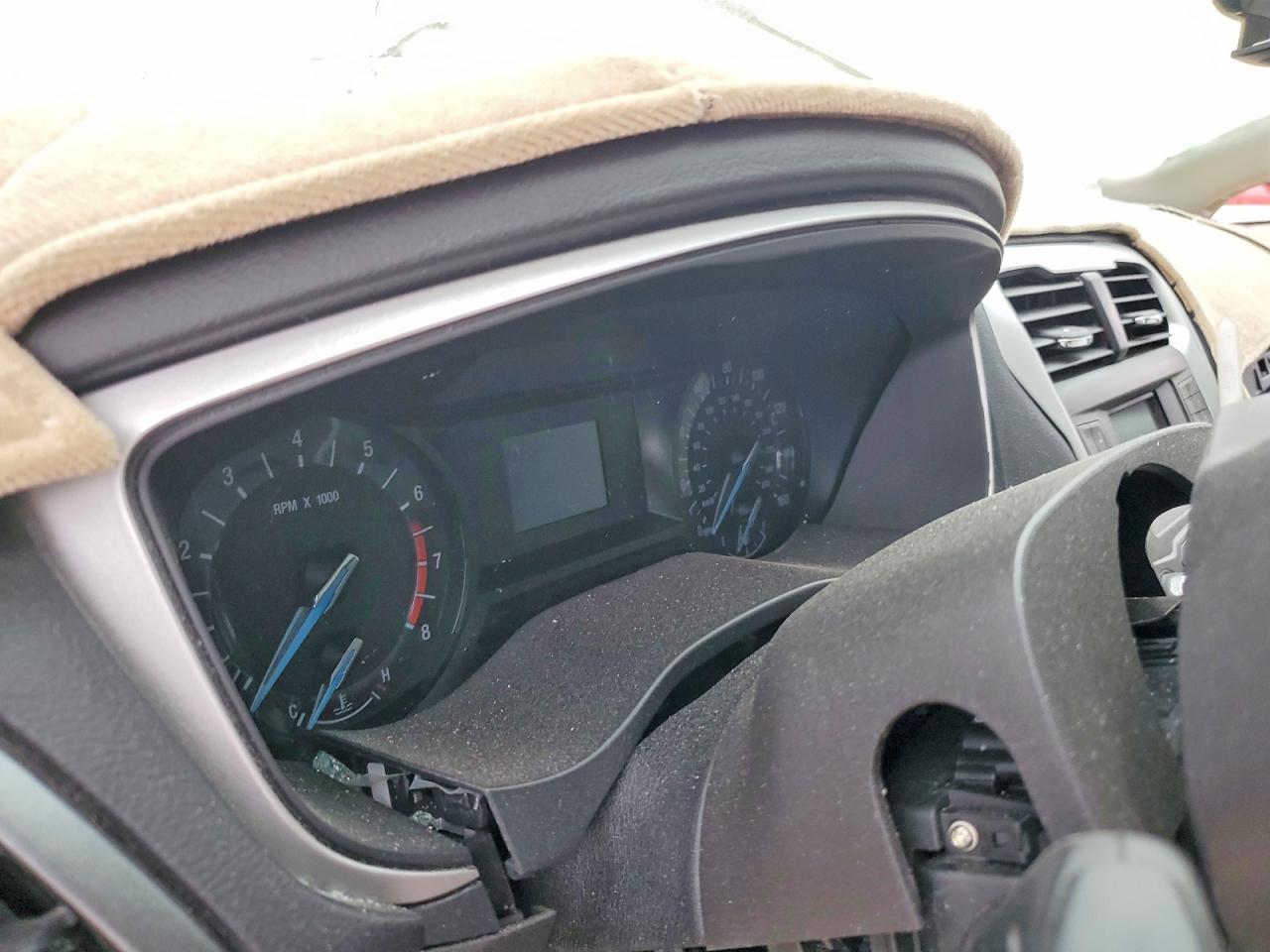 2016 FORD FUSION S photo 17